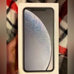 White iPhone XR